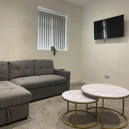 Ground Floor - Balmoral Stays - Apartment 2 - Sleeps 6 Free Wifi Blackpool Exterior photo